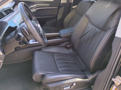 2019 Audi e-tron Premium Plus
