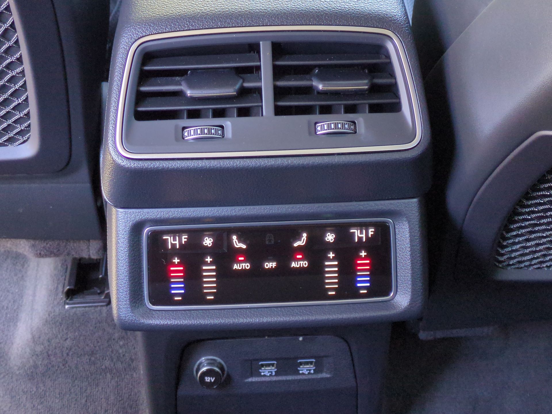 2019 Audi e-tron Premium Plus