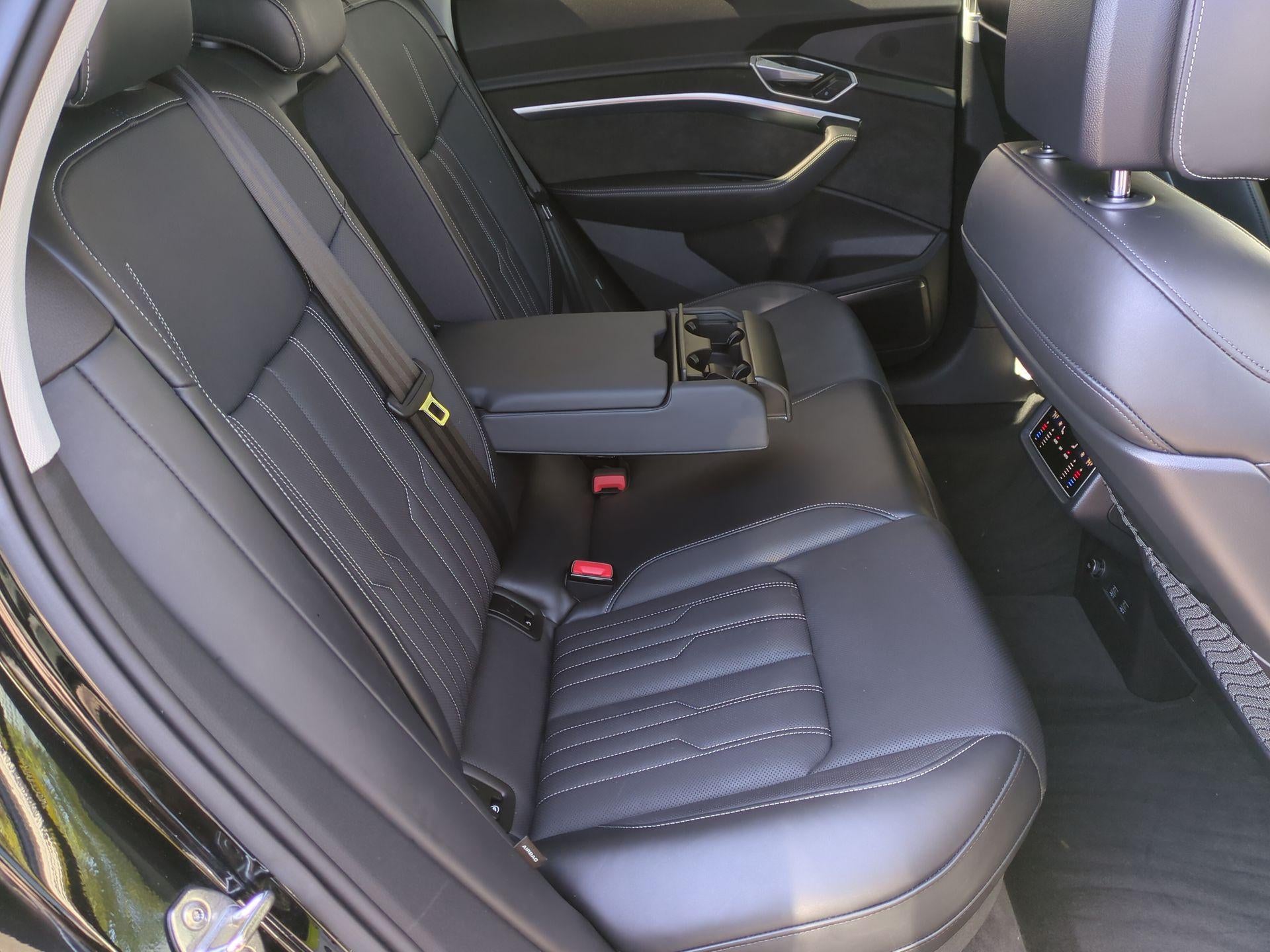 2019 Audi e-tron Premium Plus