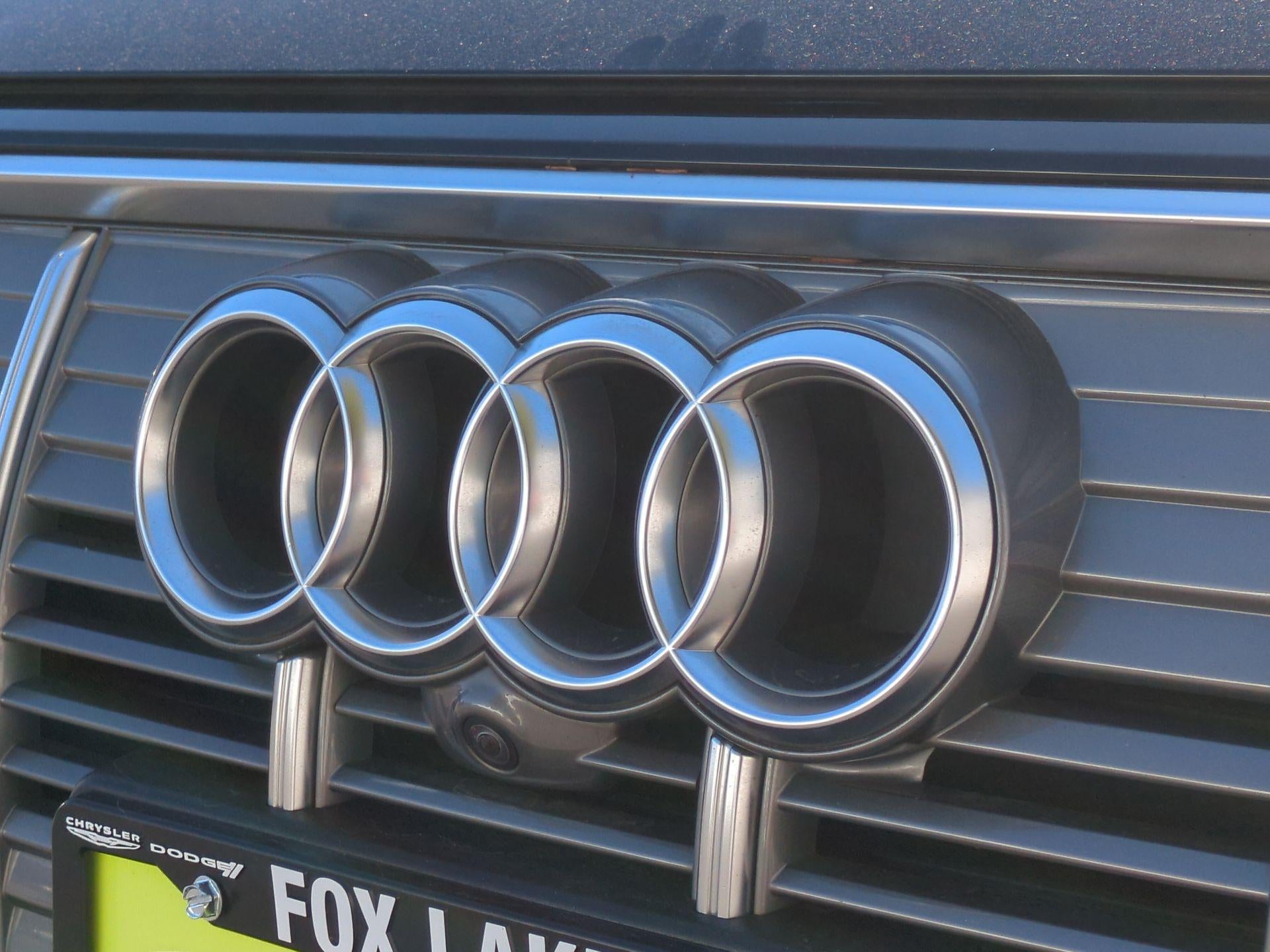 2019 Audi e-tron Premium Plus