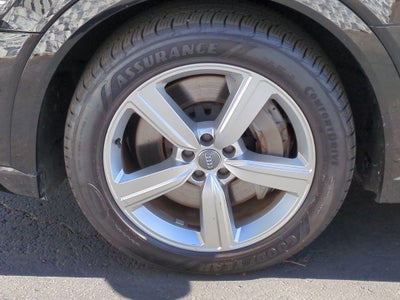 2019 Audi e-tron Premium Plus