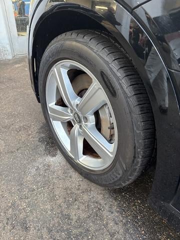 2019 Audi e-tron Premium Plus