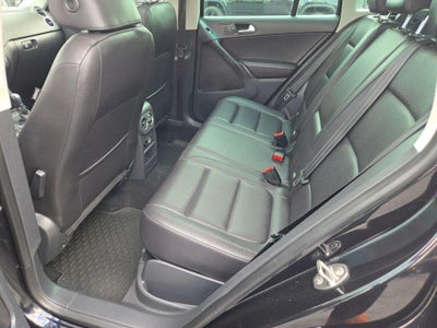 2012 Volkswagen Tiguan SE