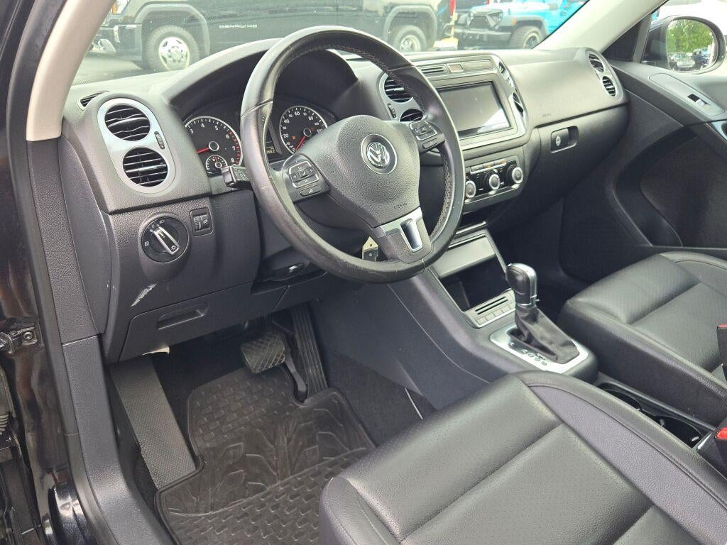 2012 Volkswagen Tiguan SE
