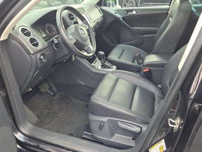 2012 Volkswagen Tiguan SE