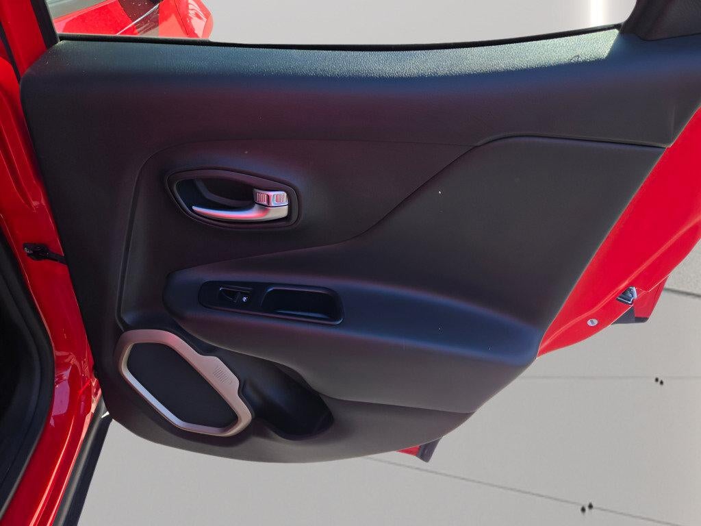 2017 Jeep Renegade Limited - Photo 10