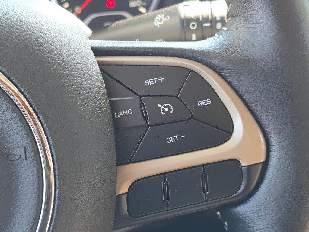 2017 Jeep Renegade Limited - Photo 35
