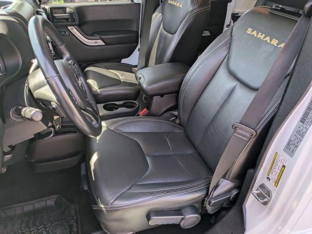2015 Jeep Wrangler Unlimited 4WD 4dr Sahara