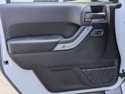 2015 Jeep Wrangler Unlimited 4WD 4dr Sahara