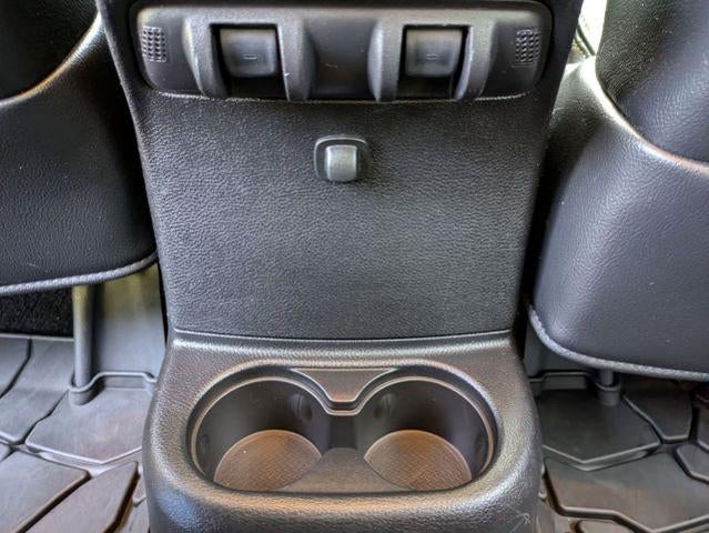 2015 Jeep Wrangler Unlimited 4WD 4dr Sahara