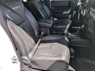2015 Jeep Wrangler Unlimited 4WD 4dr Sahara