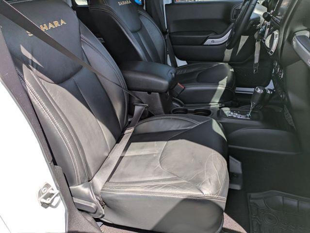 2015 Jeep Wrangler Unlimited 4WD 4dr Sahara