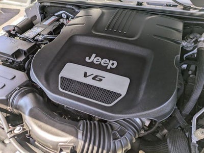 2015 Jeep Wrangler Unlimited 4WD 4dr Sahara