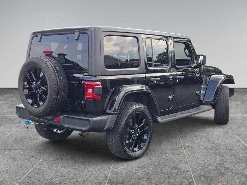 2023 Jeep Wrangler 4xe Sahara 4x4