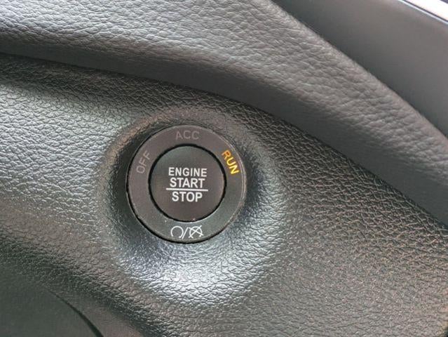 2023 Jeep Cherokee Altitude Lux 4x4