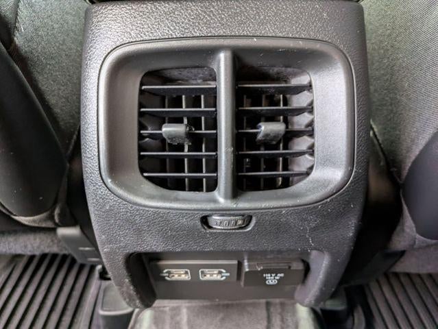 2023 Jeep Cherokee Altitude Lux 4x4