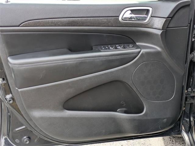 2018 Jeep Grand Cherokee Laredo 4x4 *Ltd Avail*