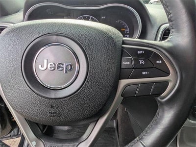 2018 Jeep Grand Cherokee Laredo 4x4 *Ltd Avail*