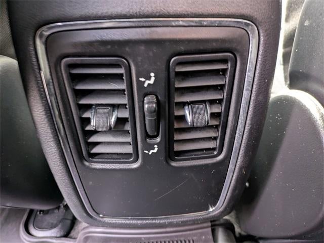 2018 Jeep Grand Cherokee Laredo 4x4 *Ltd Avail*