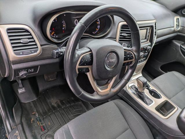 2017 Jeep Grand Cherokee Laredo 4x4