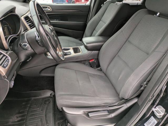 2017 Jeep Grand Cherokee Laredo 4x4