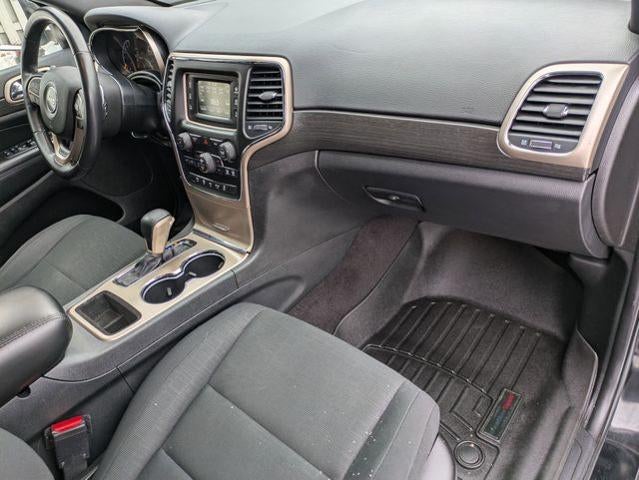 2017 Jeep Grand Cherokee Laredo 4x4