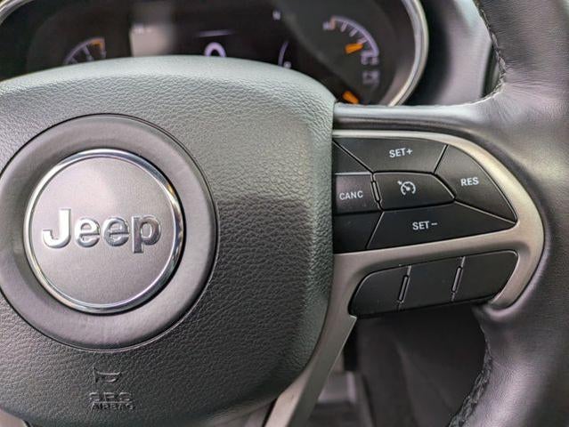2021 Jeep Grand Cherokee Laredo X 4x4