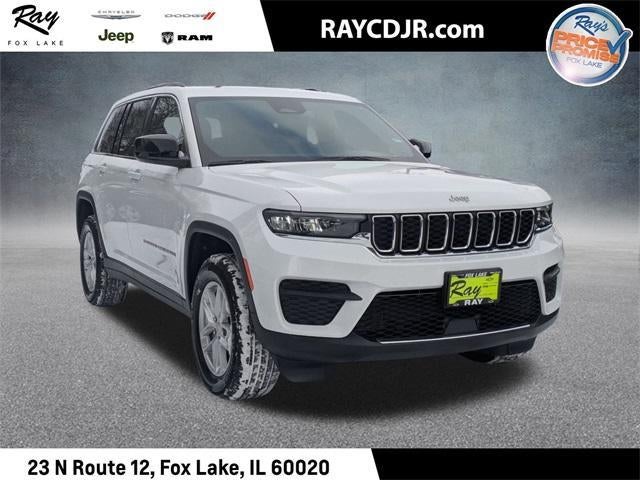 2025 Jeep Grand Cherokee Laredo X 4x4