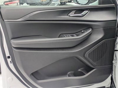 2025 Jeep Grand Cherokee Laredo X 4x4