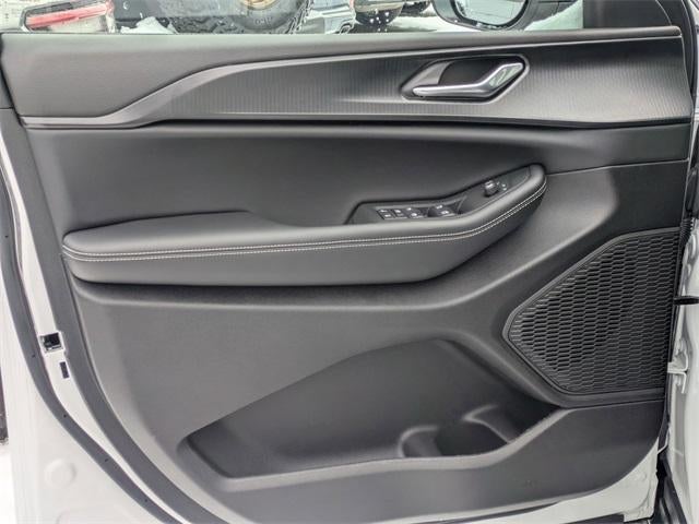 2025 Jeep Grand Cherokee Laredo X 4x4