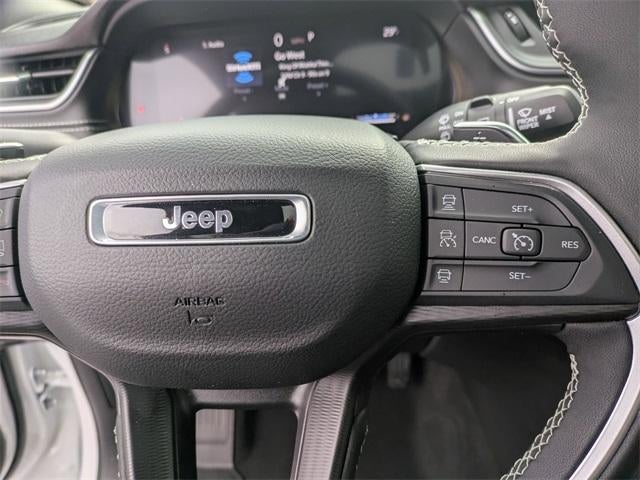 2025 Jeep Grand Cherokee Laredo X 4x4