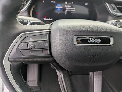 2025 Jeep Grand Cherokee Laredo X 4x4