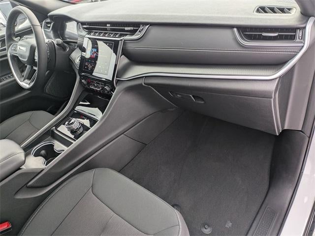 2025 Jeep Grand Cherokee Laredo X 4x4