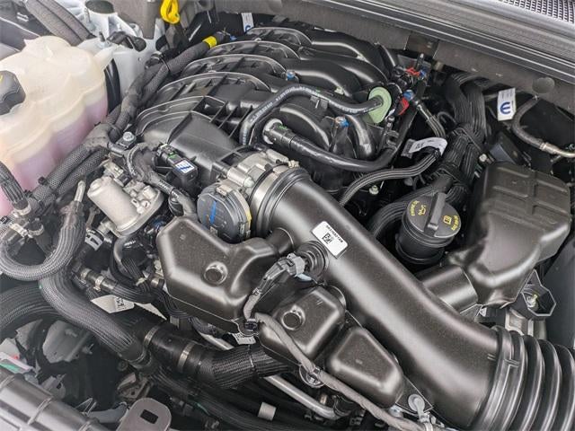 2025 Jeep Grand Cherokee Laredo X 4x4