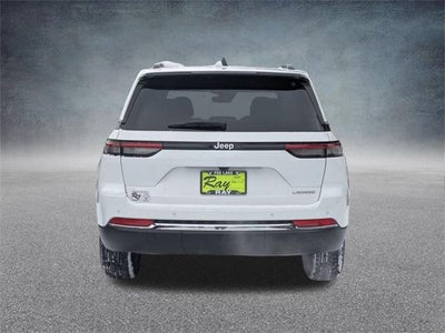 2025 Jeep Grand Cherokee Laredo X 4x4