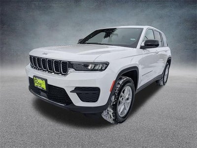 2025 Jeep Grand Cherokee Laredo X 4x4