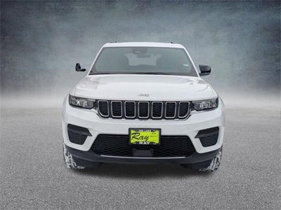 2025 Jeep Grand Cherokee Laredo X 4x4