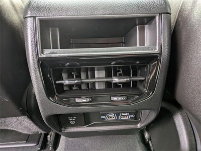 2024 Jeep Grand Cherokee Laredo 4x4