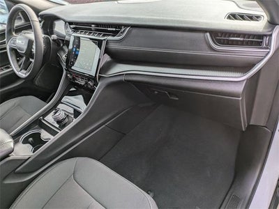 2024 Jeep Grand Cherokee Laredo 4x4