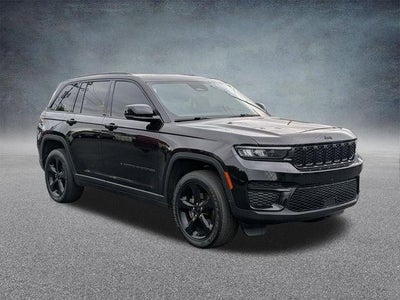2023 Jeep Grand Cherokee Altitude X 4x4