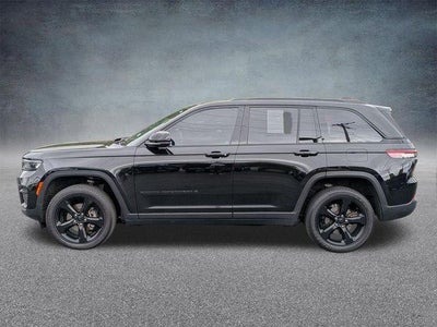 2023 Jeep Grand Cherokee Altitude X 4x4