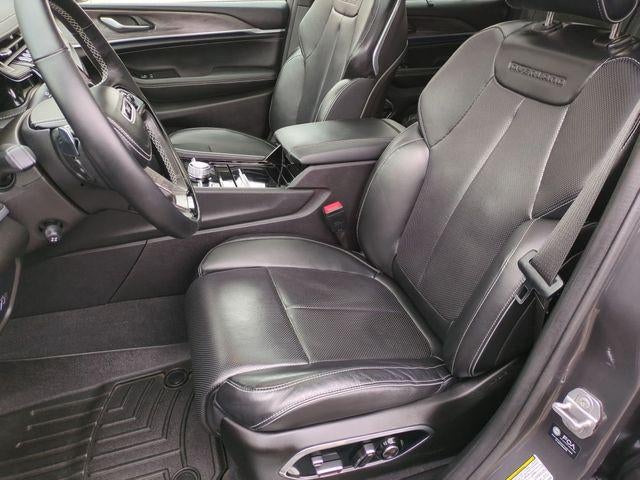 2022 Jeep Grand Cherokee Overland 4x4