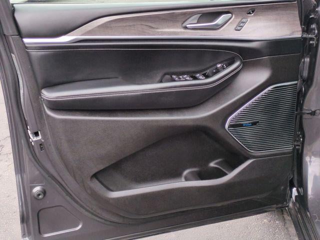 2022 Jeep Grand Cherokee Overland 4x4