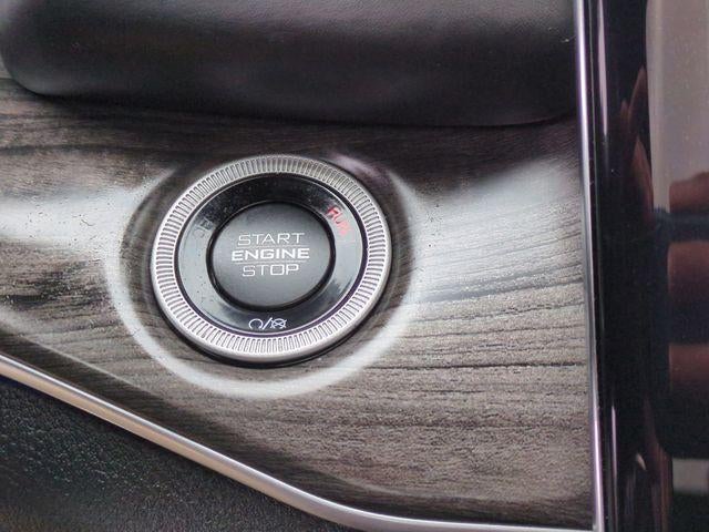 2022 Jeep Grand Cherokee Overland 4x4