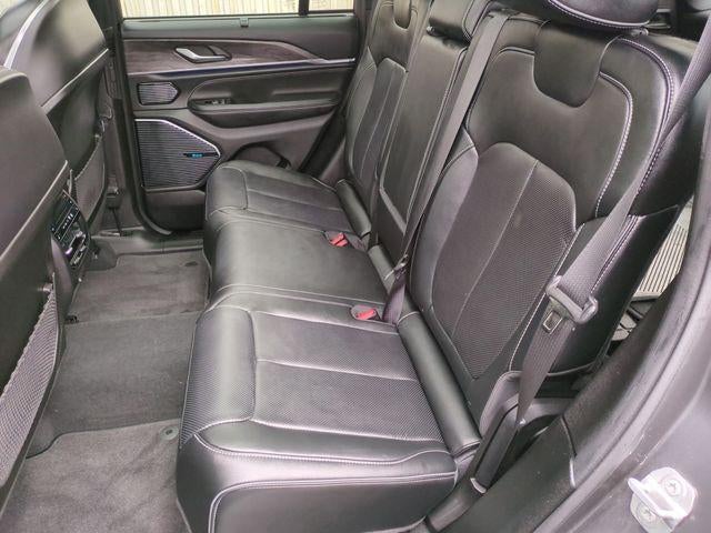 2022 Jeep Grand Cherokee Overland 4x4