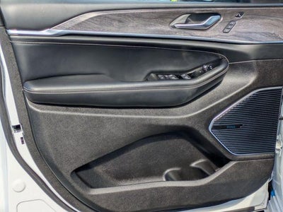 2023 Jeep Grand Cherokee Overland 4x4