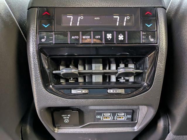 2023 Jeep Grand Cherokee Overland 4x4