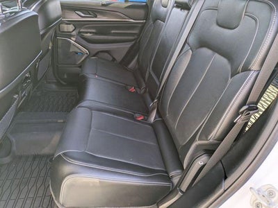 2023 Jeep Grand Cherokee Overland 4x4