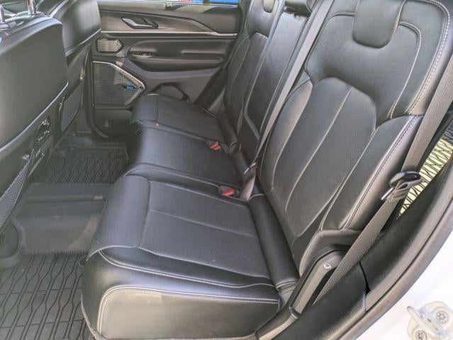 2023 Jeep Grand Cherokee Overland 4x4