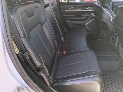 2023 Jeep Grand Cherokee Overland 4x4